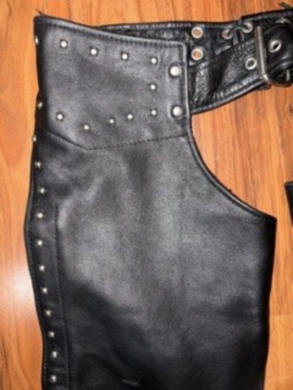 BLACK LEATHER CHAPS
